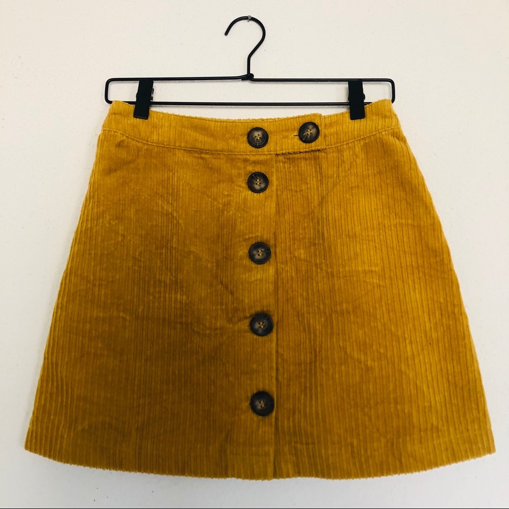 🌻Women’s Corduroy Skirt